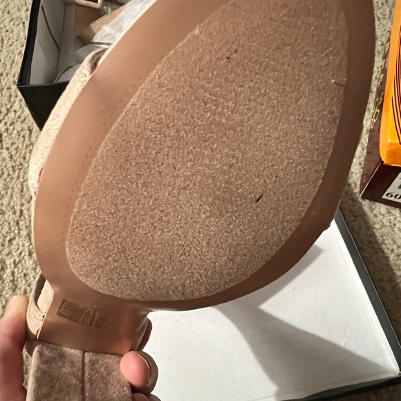 Beautiful - Picture 4 of 5